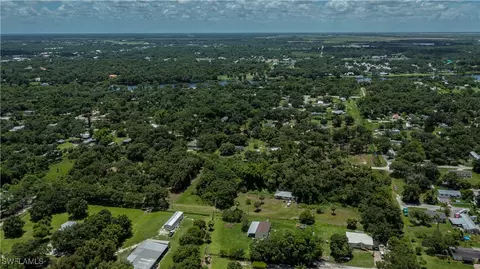 801 Ross Rd, Labelle, FL 33935 photo 3