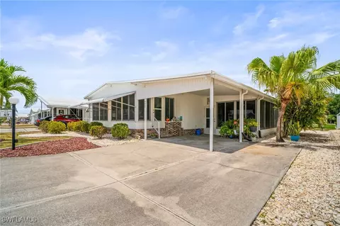 9853 Sugarberry Way, Fort Myers, FL 33905