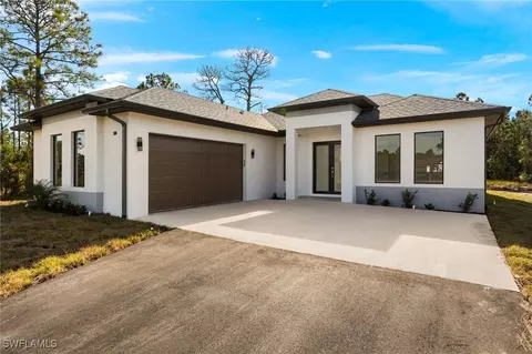 343 Shady Hollow Blvd E, Naples, FL 34120