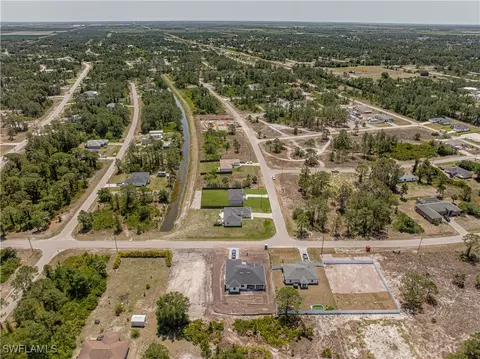 1015 Winters St E, Lehigh Acres, FL 33974 photo 41