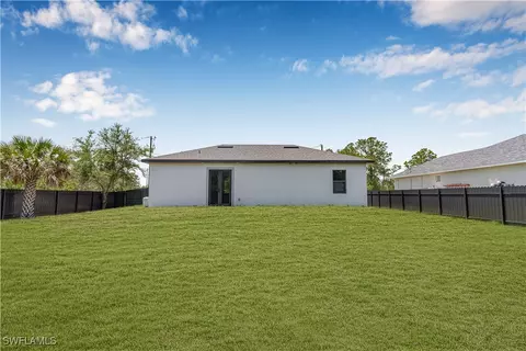 1015 Winters St E, Lehigh Acres, FL 33974 photo 34