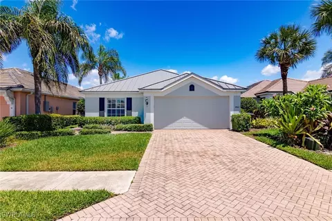 2661 Clairfont Ct, Cape Coral, FL 33991