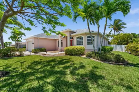 3219 SW 7th Ln, Cape Coral, FL 33991