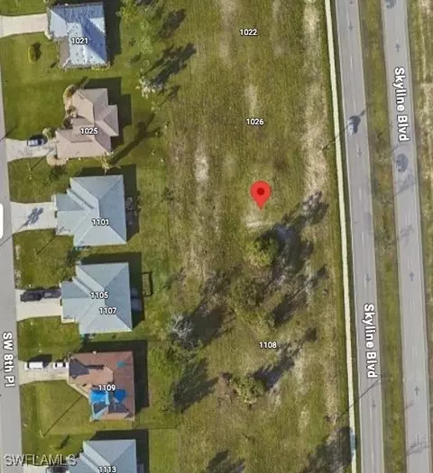 1102 Skyline Blvd, Cape Coral, FL 33991