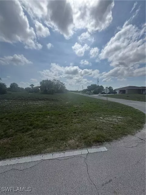 Saturn Loop, Labelle, FL 33935 photo 2
