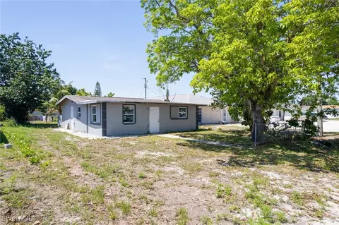 3524 Dora St, Fort Myers, FL 33916