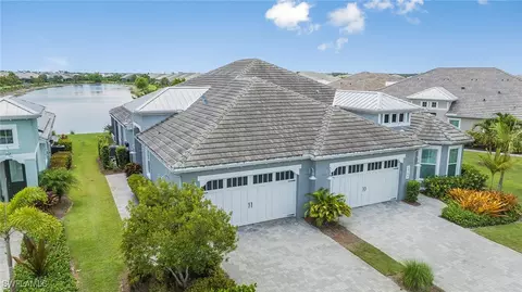 8909 Yucatan Ct, Naples, FL 34112