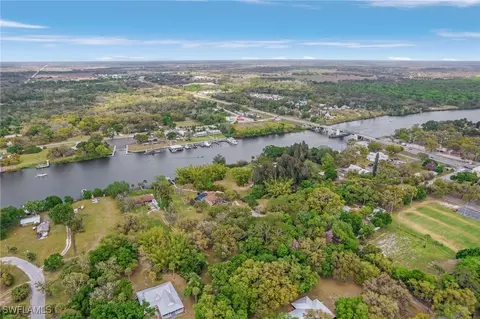 View/Area - 110 Hampton Ave, Labelle, FL 33935 photo 7 of 8