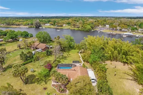 View/Area - 110 Hampton Ave, Labelle, FL 33935 photo 3 of 8