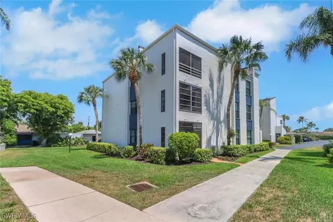 3605 Boca Ciega Dr #202, Naples, FL 34112