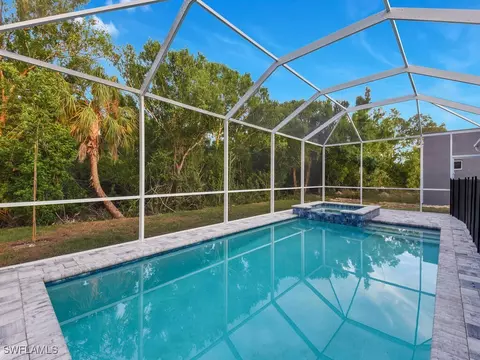 1553 NW 26th Pl, Cape Coral, FL 33993