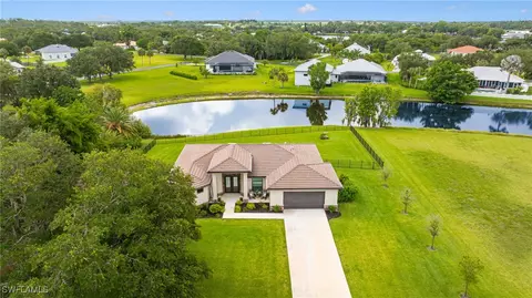 16630 Willow Point Ct, Alva, FL 33920