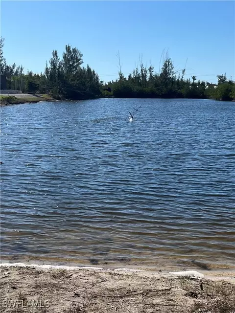 2753 Mangrove St, Saint James City, FL 33956