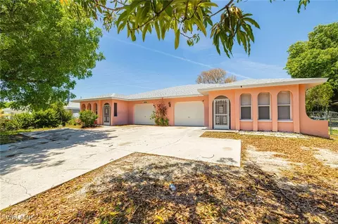 4642-4644 Santa Barbara Blvd, Cape Coral, FL 33914