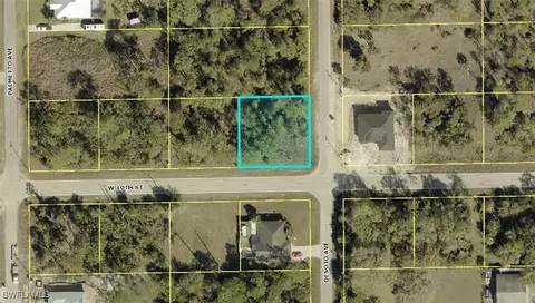 800 W 10 St, Lehigh Acres, FL 33972
