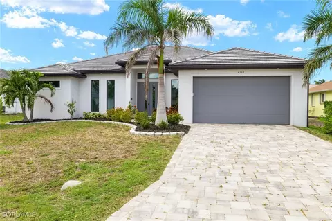 2110 SW 52nd Ter, Cape Coral, FL 33914