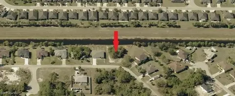 735 Spaulding St E, Lehigh Acres, FL 33974 photo 5