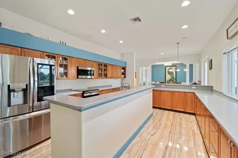 4281 68th Ave NE, Naples, FL 34120 photo 8
