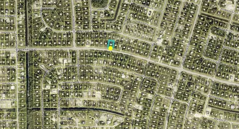 933 Milwaukee Blvd, Lehigh Acres, FL 33974