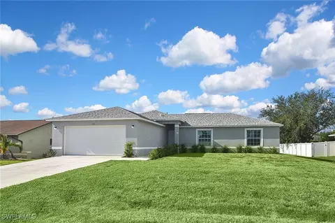 214 SW 38th Ter, Cape Coral, FL 33914