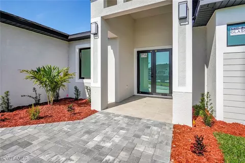 212 Fairway Rd, Rotonda West, FL 33947