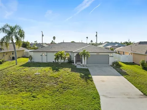 1306 SW 10th Pl, Cape Coral, FL 33991