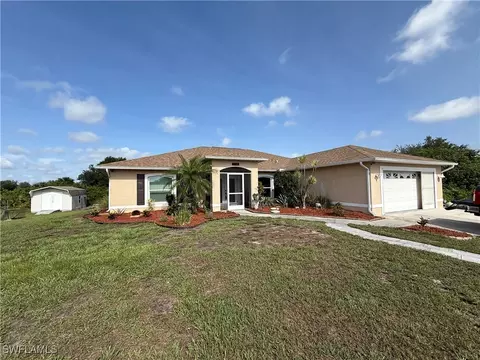 6001 Flora Ave N, Lehigh Acres, FL 33971