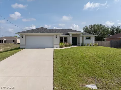 537 NW 14th Ter, Cape Coral, FL 33993