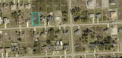 2908 25th St SW, Lehigh Acres, FL 33976