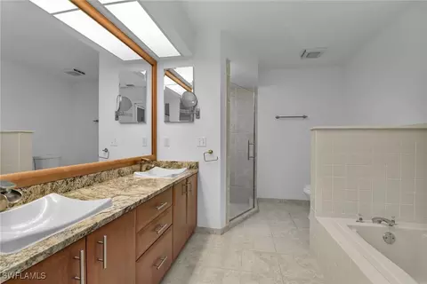 21715 Bridgegate Ct, Estero, FL 33928 photo 23