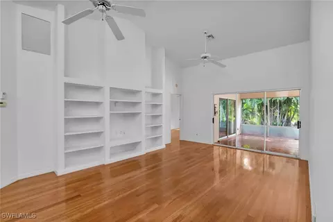 21715 Bridgegate Ct, Estero, FL 33928 photo 9