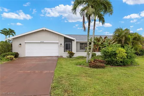 3703 SE 15th Ave, Cape Coral, FL 33904