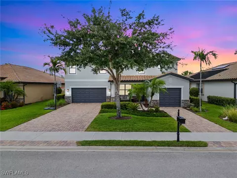 20450 Black Tree Ln, Estero, FL 33928