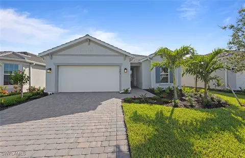 7049 Chapel Creek Ln, North Fort Myers, FL 33917