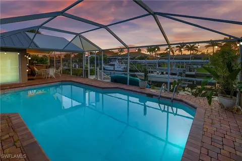 5012 SW 8th Pl, Cape Coral, FL 33914