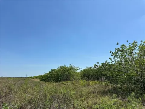 6389 6th Rd, Labelle, FL 33935