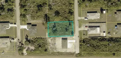 6003 Paula Ave N, Lehigh Acres, FL 33971
