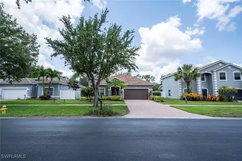 2759 Orange Grove Trl, Naples, FL 34120