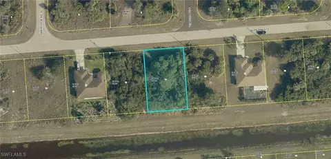 1138 Fontana St E, Lehigh Acres, FL 33974
