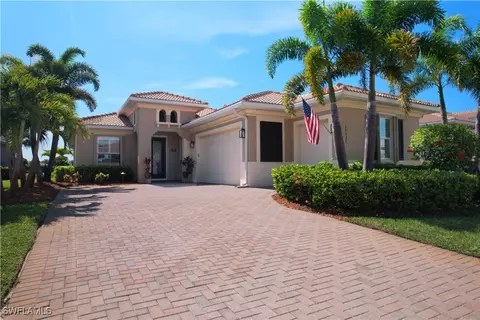 10621 Carena Cir, Fort Myers, FL 33913