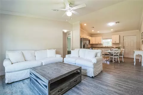 6009 S Moss Cir, Labelle, FL 33935 photo 8