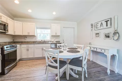6009 S Moss Cir, Labelle, FL 33935 photo 7