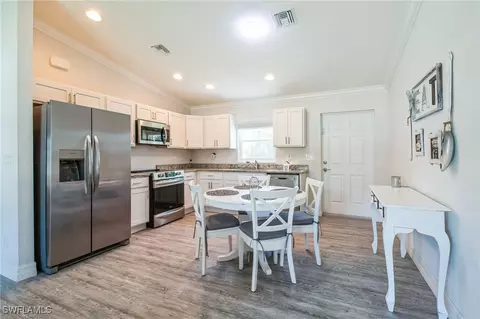 6009 S Moss Cir, Labelle, FL 33935 photo 5