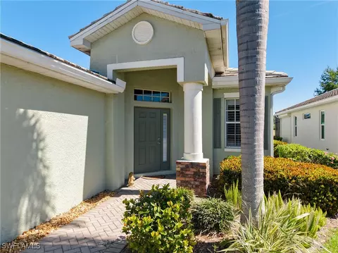 3404 Crosswater Dr, North Fort Myers, FL 33917