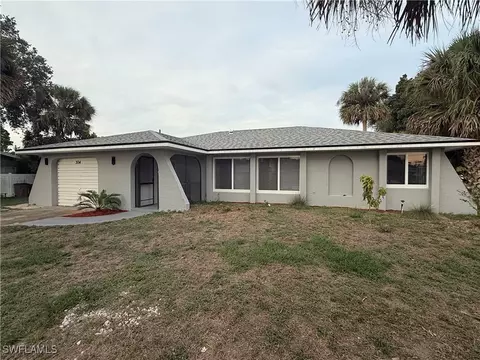 304 North Ave, Lehigh Acres, FL 33936