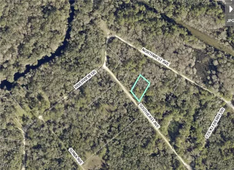 7406 Southeast Ave, Webster, FL 33597