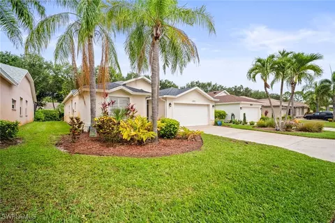 9201 Coach House Ln, Estero, FL 33928