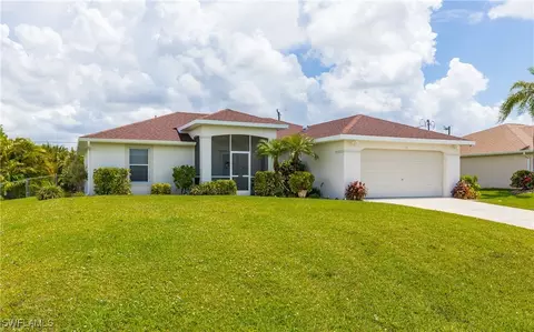 919 SW 33rd St, Cape Coral, FL 33914