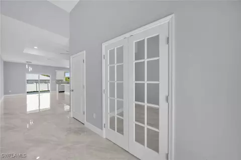 908 Barcia St E, Lehigh Acres, FL 33974 photo 4