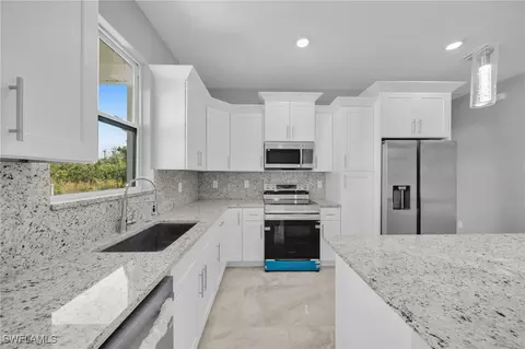 908 Barcia St E, Lehigh Acres, FL 33974 photo 12